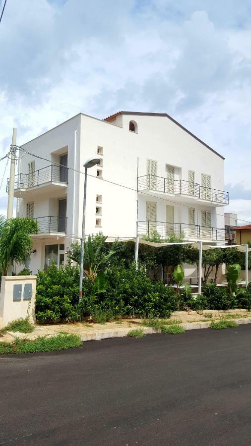 Hotel Mountains View Castellammare del Golfo Exterior foto